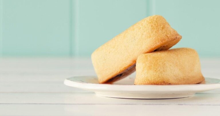Hostess Snacks – Complete A to Z Guide 2026 | Best Twinkies, CupCakes, Donettes & Sweet Treats